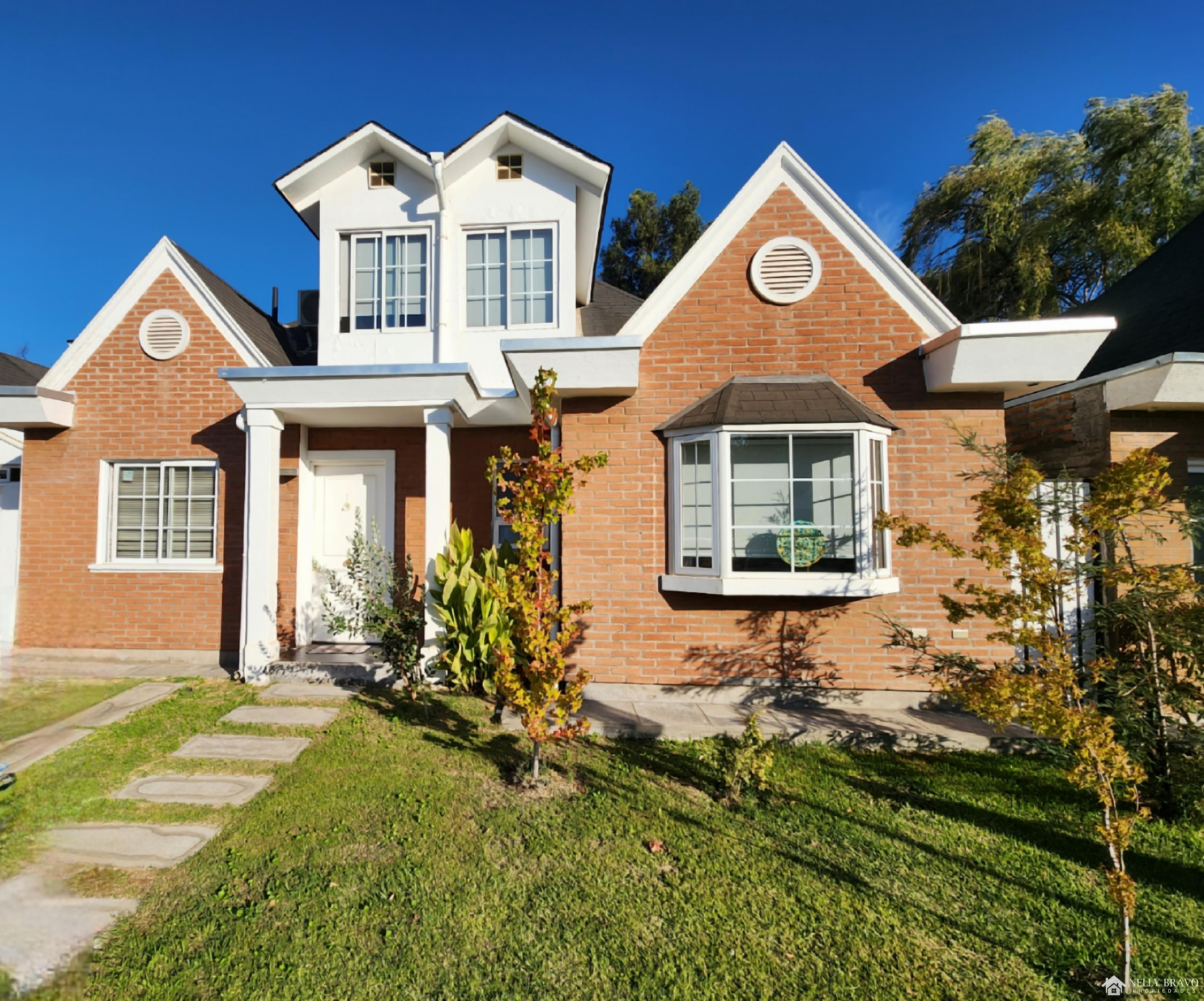 Se vende hermosa casa estilo Georgian, Machali