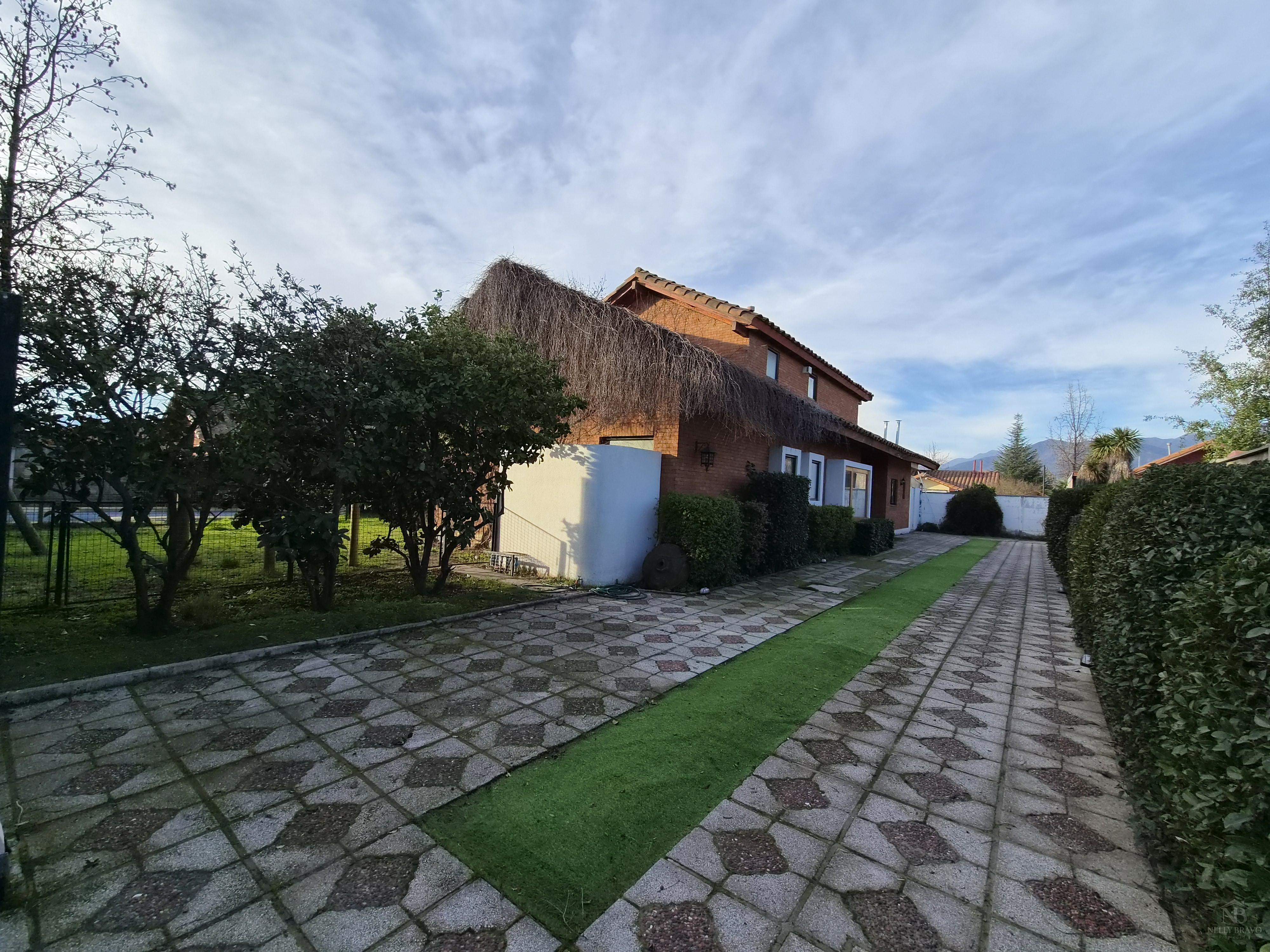 Se arrienda linda casa en El Polo, Machali