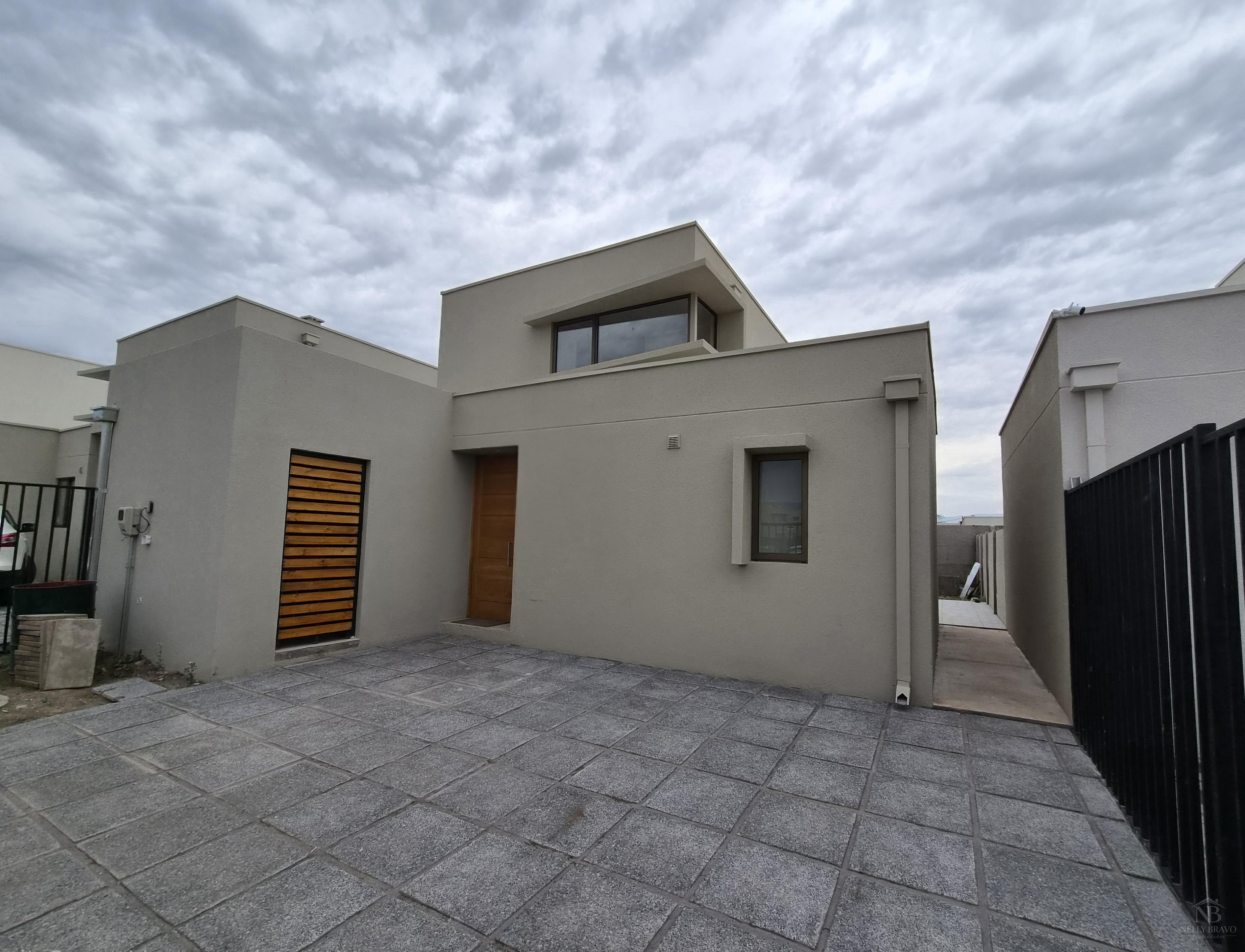 Se arrienda hermosa casa nueva en el Remanso, Machali