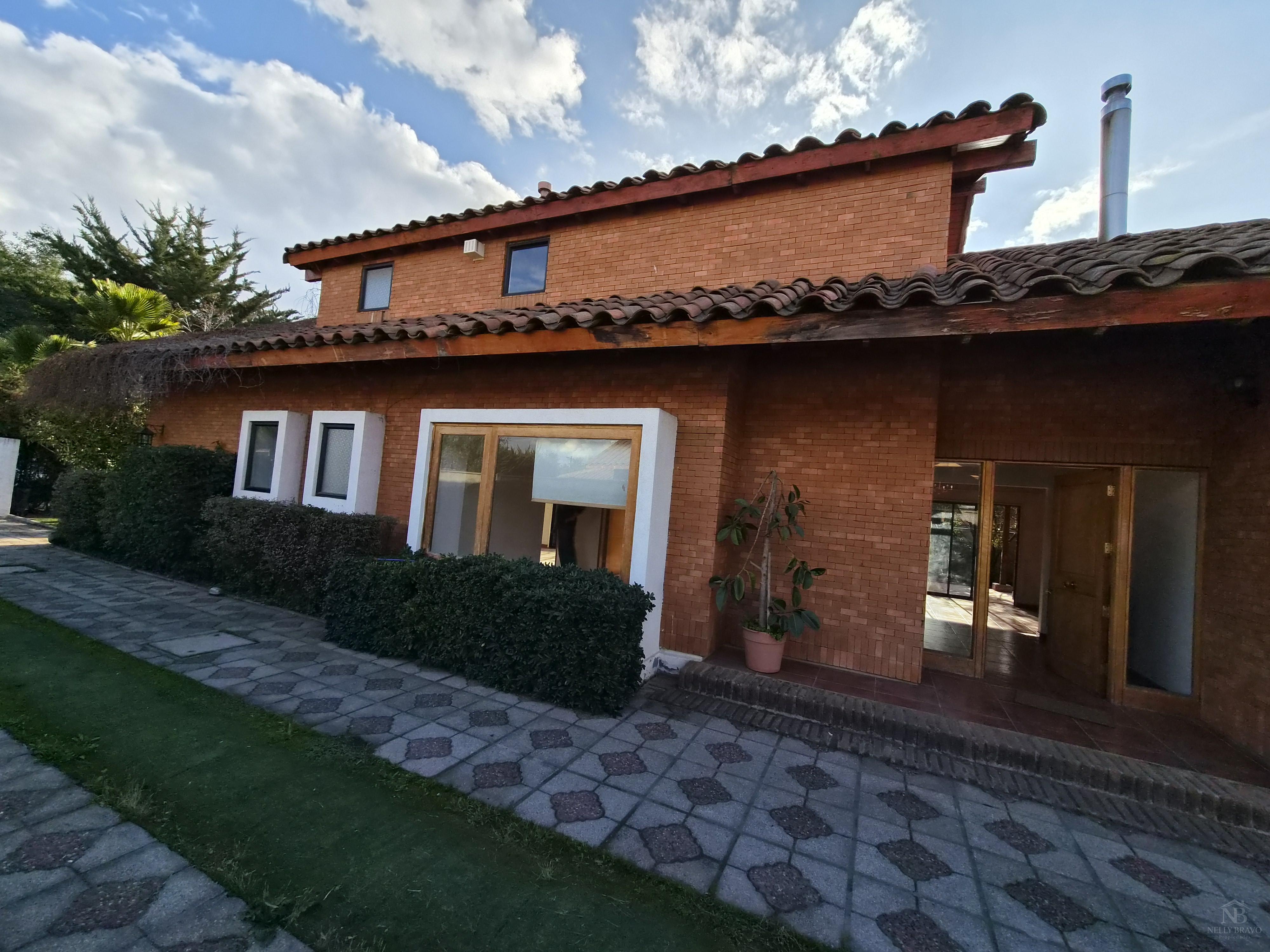 Se arrienda linda casa en El Polo, Machali
