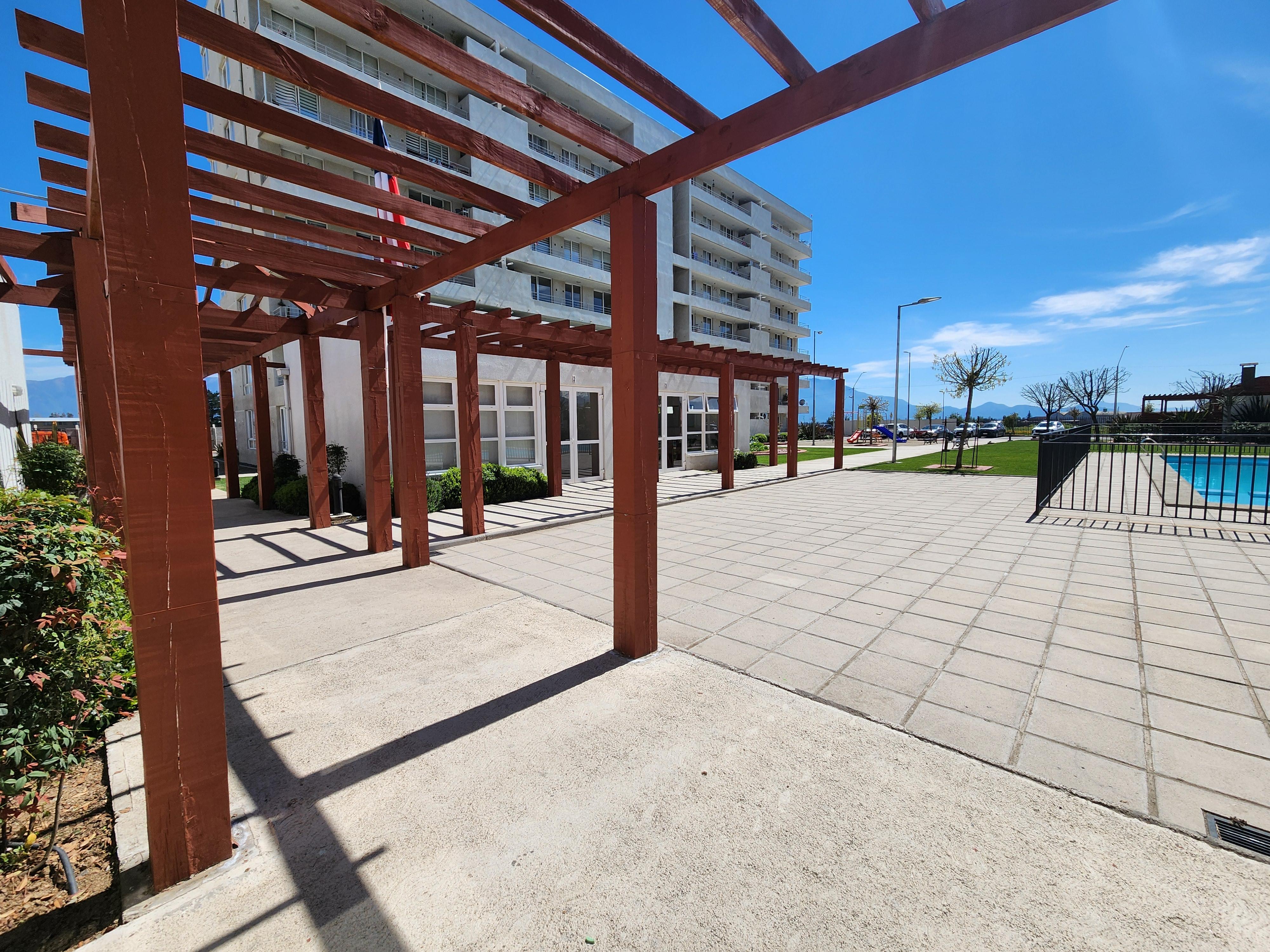 Se vende lindo departamento en Cond. Terrados de Kenndy